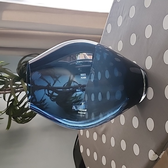 Glass Vase - Picture 2 of 2